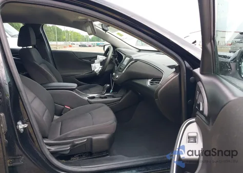 2018 Chevrolet Malibu Lt z USA, uszkodzony, nr VIN 1G1ZD5ST1JF271169